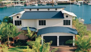 Garage doors made from COLORBOND® steel